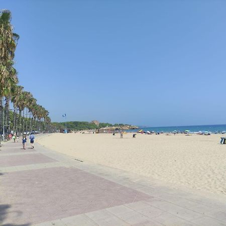 Piso Familiar 3 Habitaciones 2 Banos Y Plaza De Parking タラゴナ エクステリア 写真