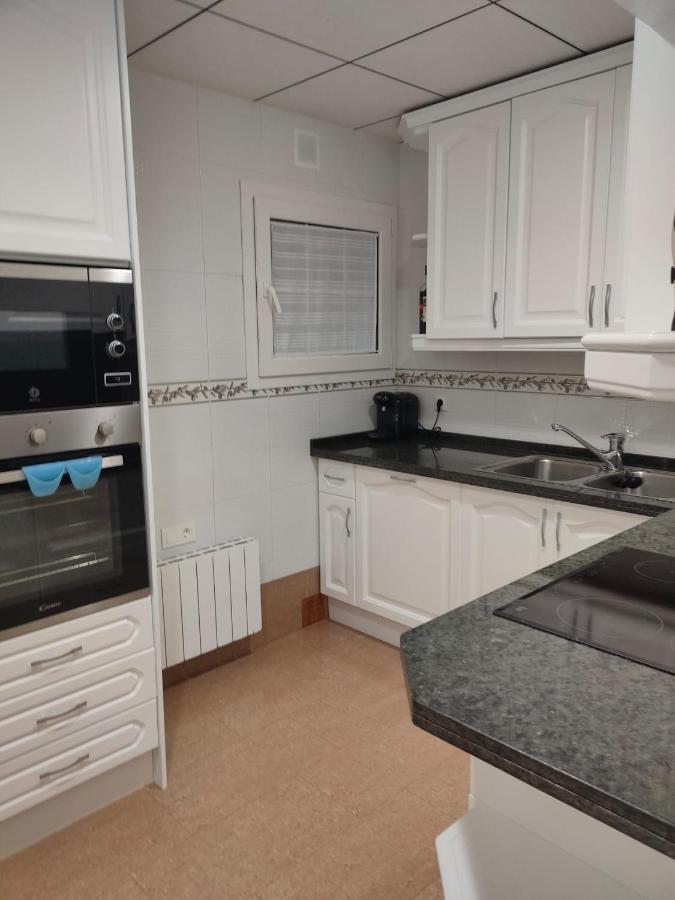 Piso Familiar 3 Habitaciones 2 Banos Y Plaza De Parking タラゴナ エクステリア 写真